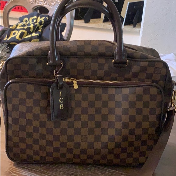 Authentic Louis Vuitton Icare briefcase - Picture 1 of 8